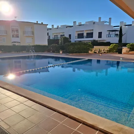 Alltravel Casa D'alvor אלבור